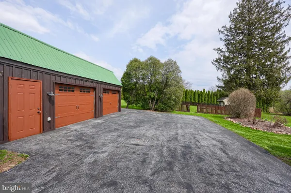 $595,000 | 100 T-544, Fleetwood, PA 19522