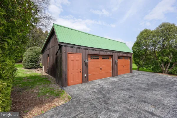 $595,000 | 100 T-544, Fleetwood, PA 19522