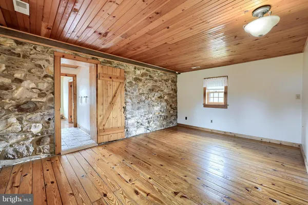 $595,000 | 100 T-544, Fleetwood, PA 19522