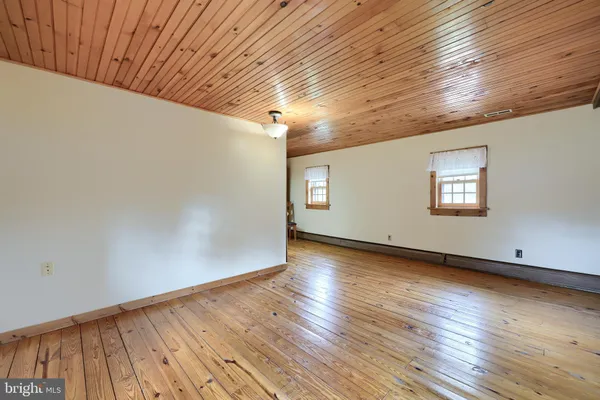 $595,000 | 100 T-544, Fleetwood, PA 19522