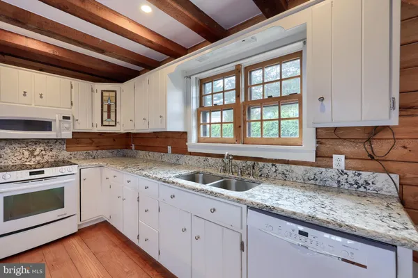 $595,000 | 100 T-544, Fleetwood, PA 19522