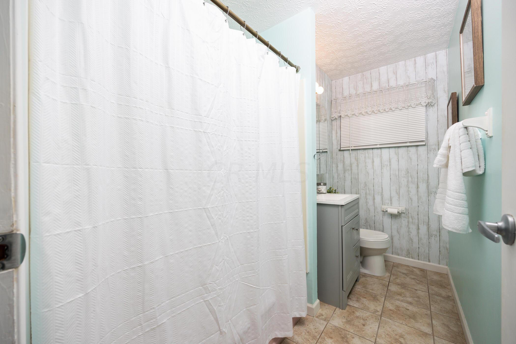 3870 Gilroy Road Columbus, OH 43227 - Photo 25 of 43 3870 Gilroy Rd_026
