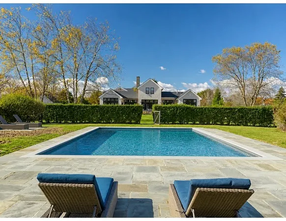 $5,450,000 | 424 3rd Beach Road, Middletown, RI 02842