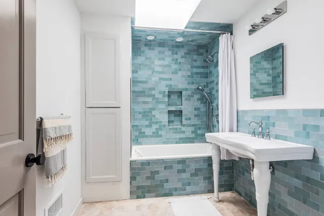 $40,000 | 191 Bull Path, East Hampton, NY 11937