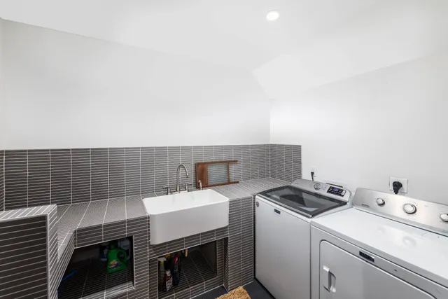 $40,000 | 191 Bull Path, East Hampton, NY 11937