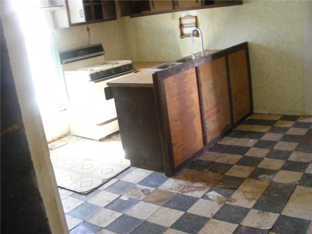 2334 Davis Road Indianapolis, IN 46239 - Photo 5 of 9 Gallery Image 5