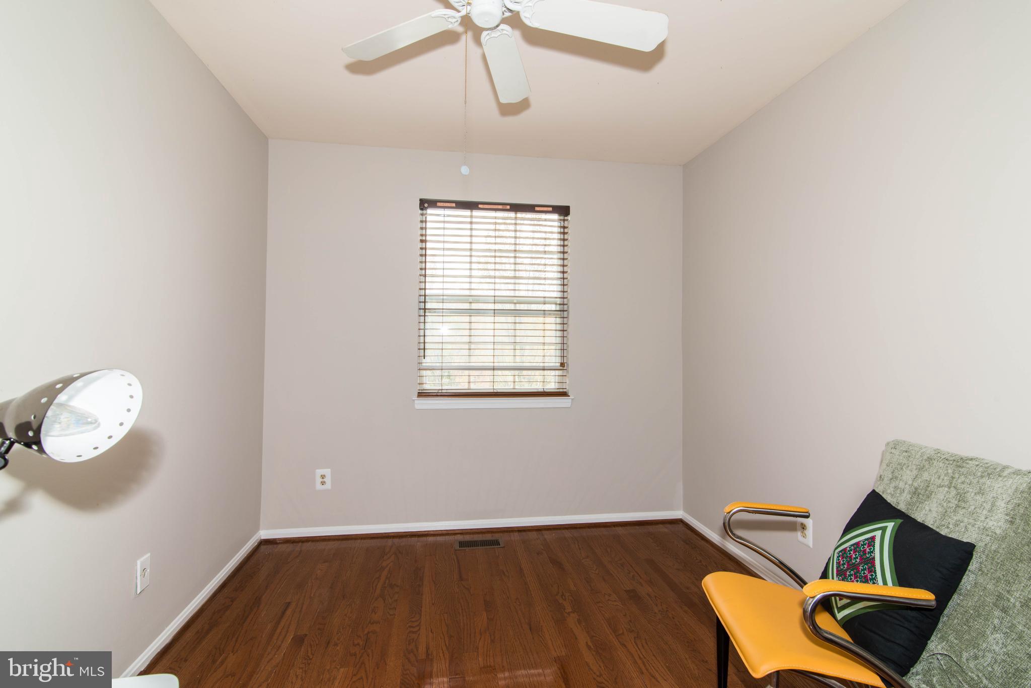 8 Travis Court Gaithersburg, MD 20879 - Photo 22 of 36 Bedroom