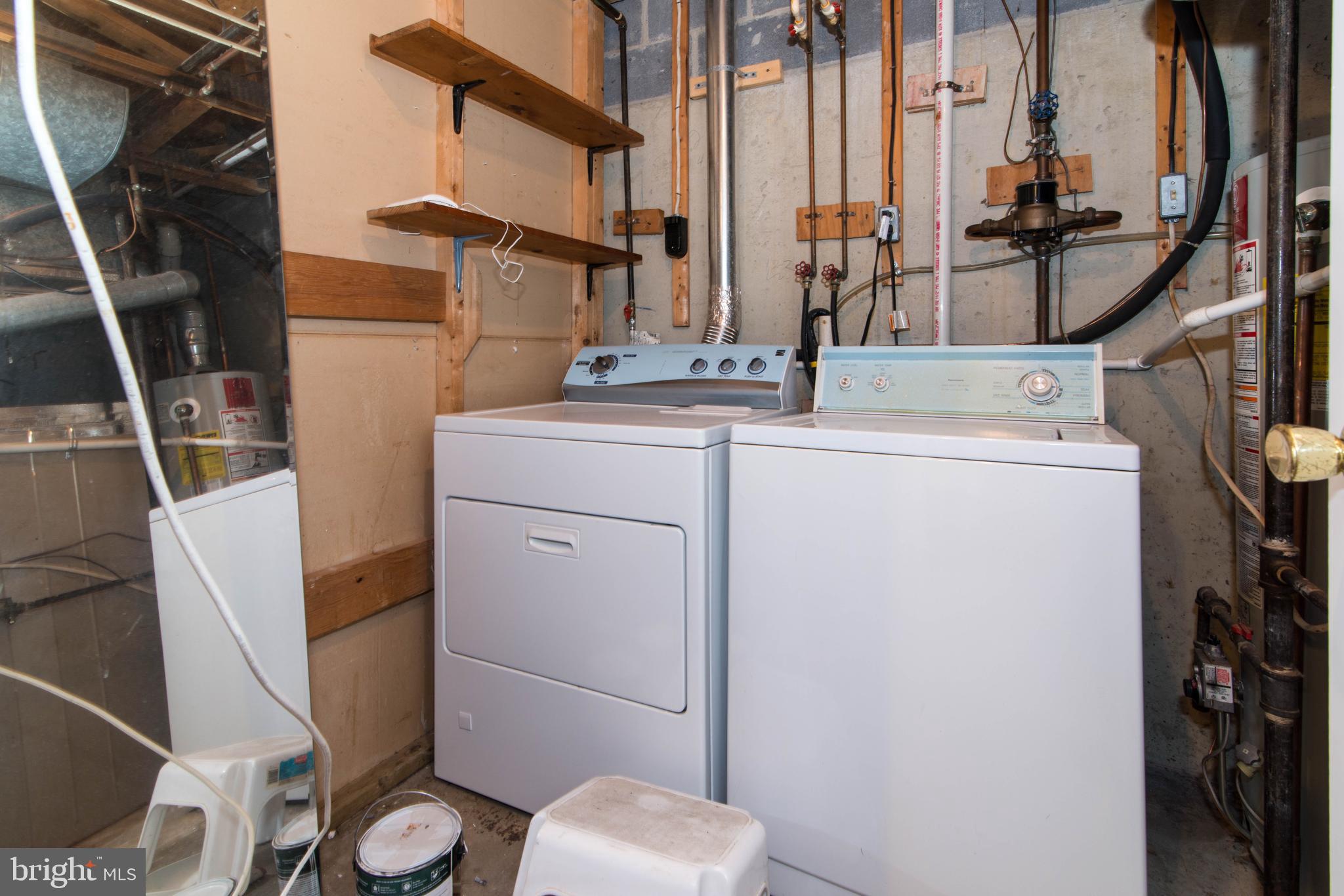 8 Travis Court Gaithersburg, MD 20879 - Photo 32 of 36 Laundry