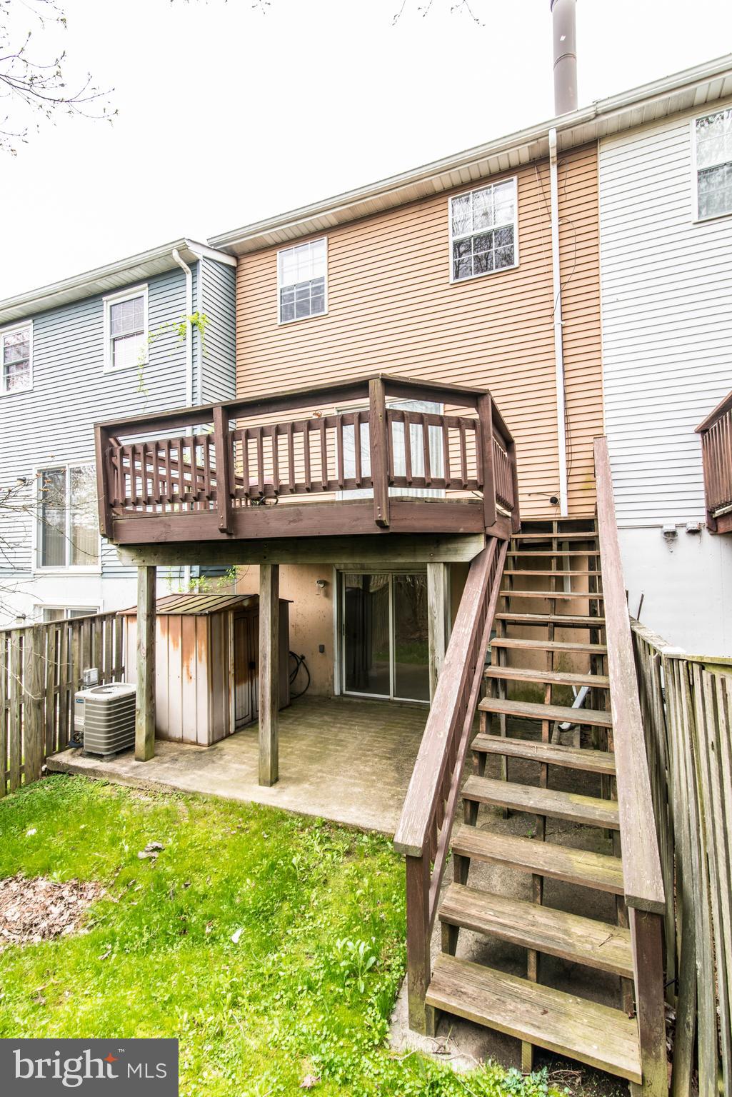 8 Travis Court Gaithersburg, MD 20879 - Photo 34 of 36 Rear