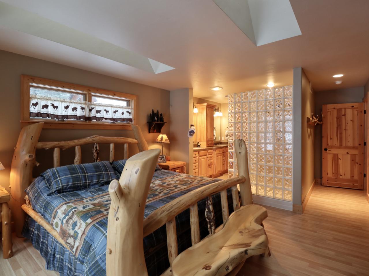 922 Leatzow Road Three Lakes, WI 54562 - Photo 13 of 30 Gallery Image 13