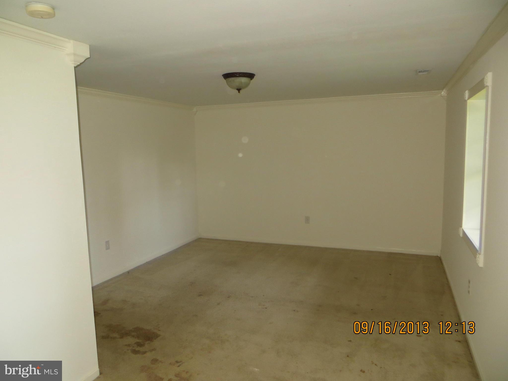 614 Split Rail Road Front Royal, VA 22630 - Photo 22 of 30 Interior (General)
