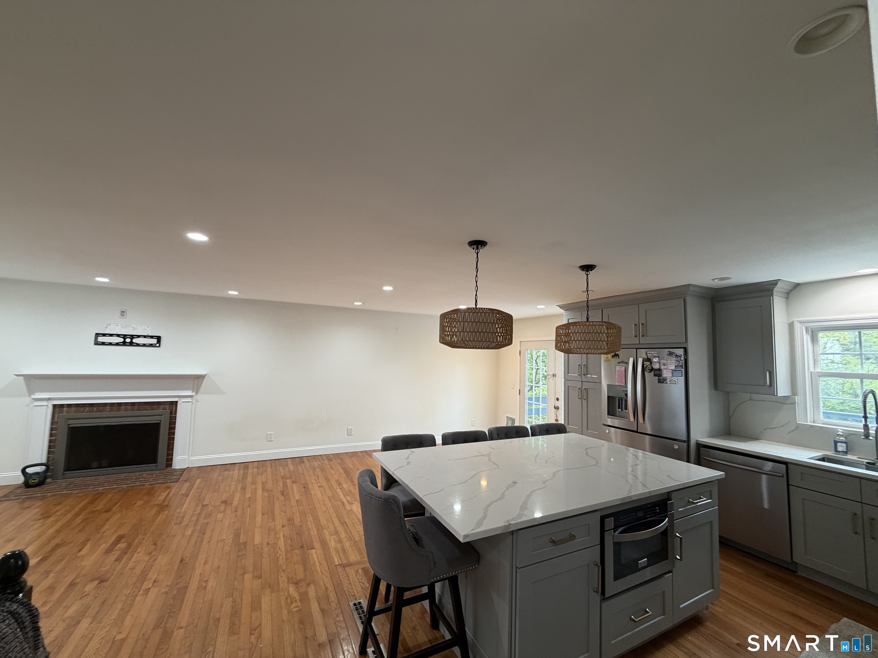 24 Country Club Road Torrington, CT 06790 - Photo 7 of 14