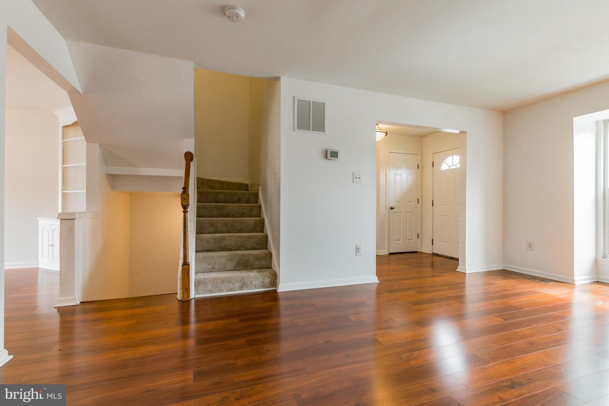 4412 Cole Farm Road Nottingham, MD 21236 - Photo 11 of 26 Large open family/living room w/all new flooring