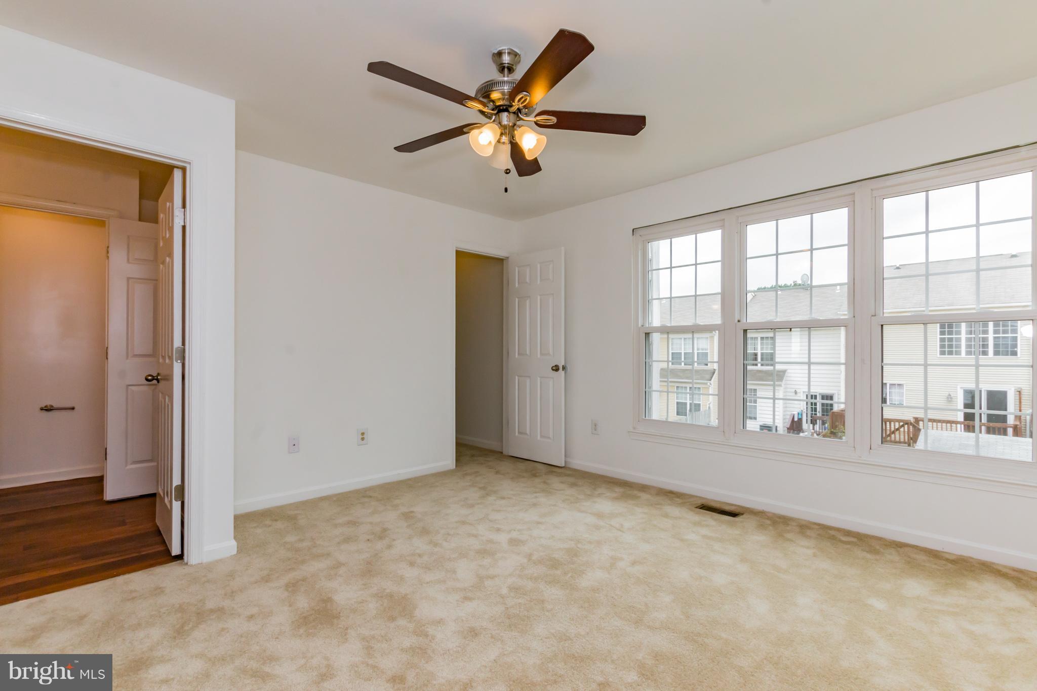 4412 Cole Farm Road Nottingham, MD 21236 - Photo 13 of 26 Lg en suite master bed, walk-in closet, new carpet