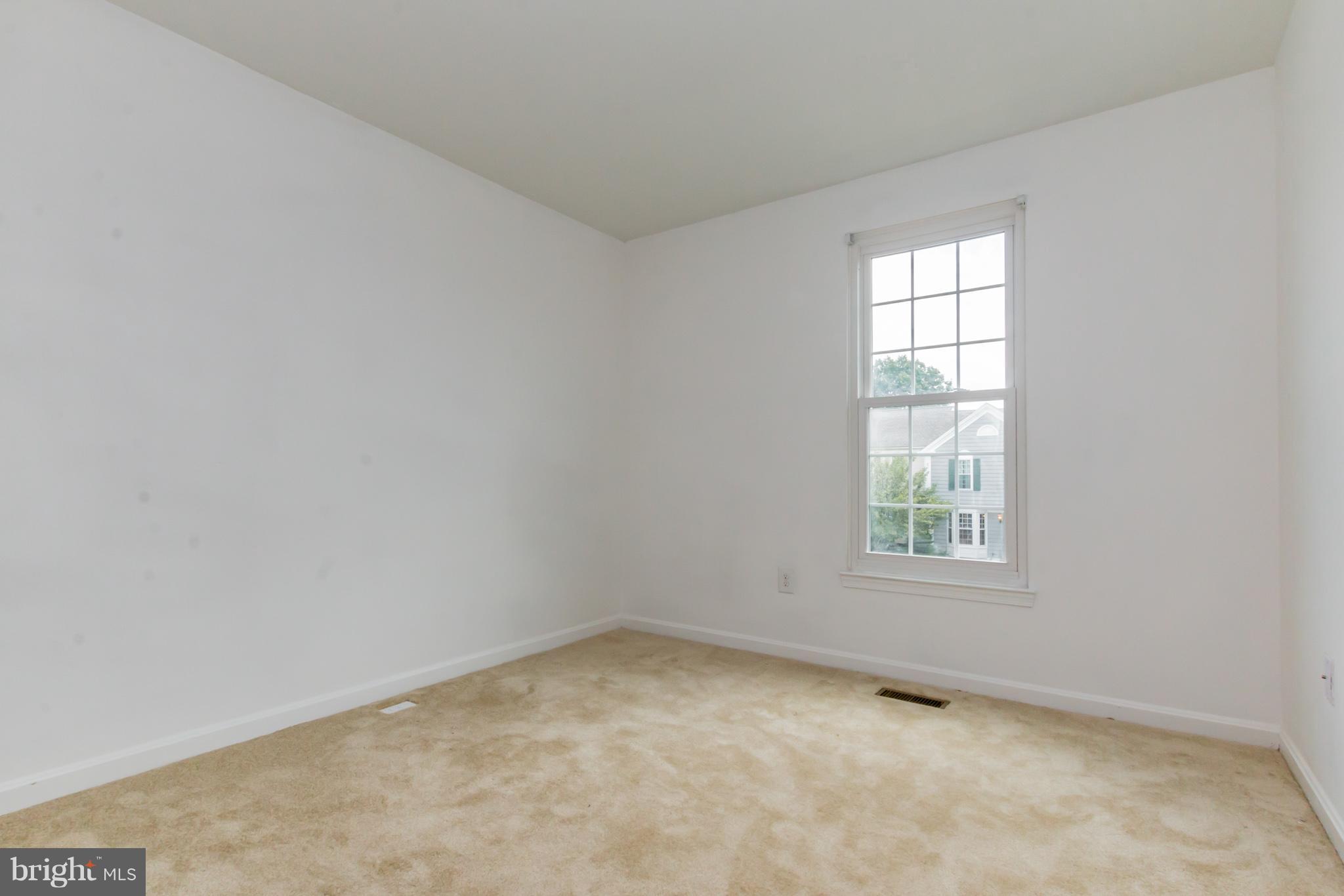 4412 Cole Farm Road Nottingham, MD 21236 - Photo 20 of 26 Good sized 3rd bedroom w/new carpet