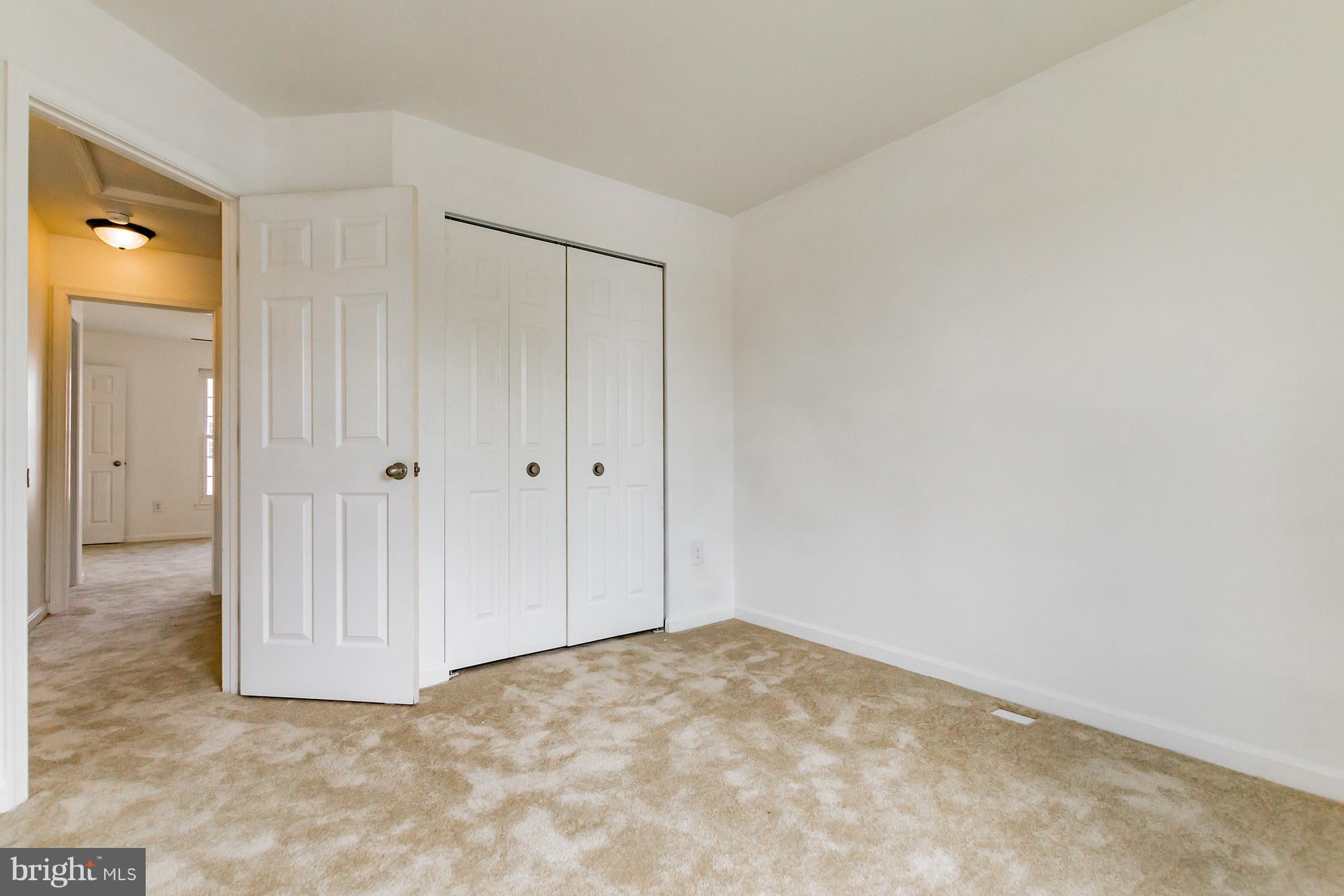 4412 Cole Farm Road Nottingham, MD 21236 - Photo 21 of 26 Good sized 3rd bedroom w/new carpet