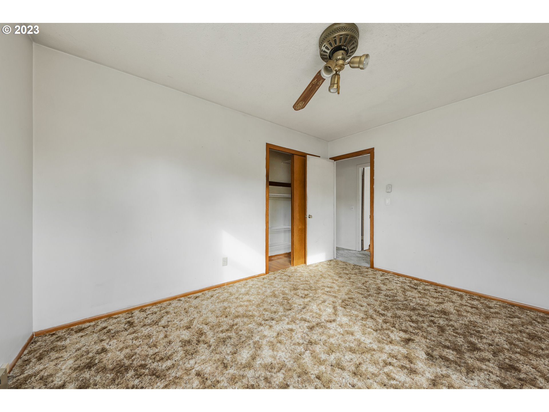 5832 Southeast Reedway Street Portland, OR 97206 - Photo 11 of 12 Gallery Image 11
