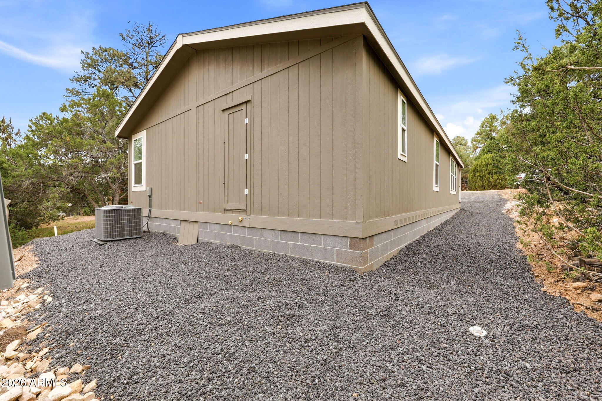 3515 Broken Arrow Road Overgaard, AZ 85933 - Photo 21 of 22