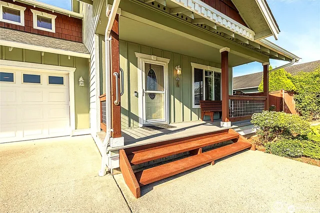 a view of an entrance of the building