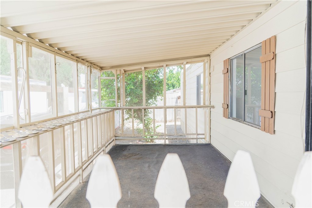 995 Pomona Road, Unit 33 Corona, CA 92882 - Photo 3 of 23