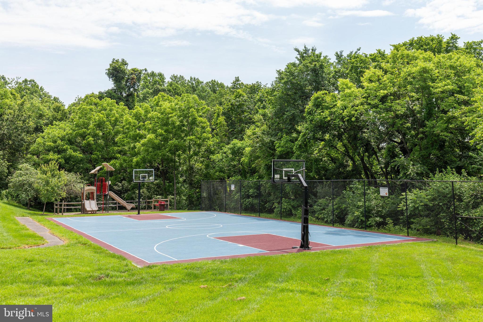 14075 Winding Ridge Lane Centreville, VA 20121 - Photo 47 of 47 Community