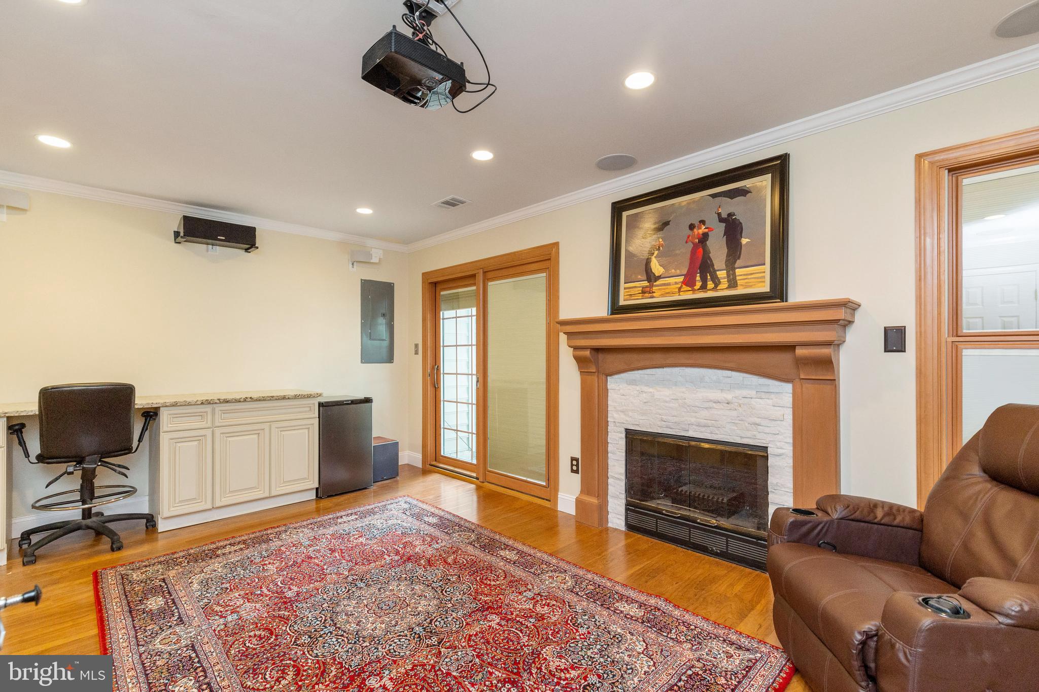 14075 Winding Ridge Lane Centreville, VA 20121 - Photo 7 of 47 Family Room