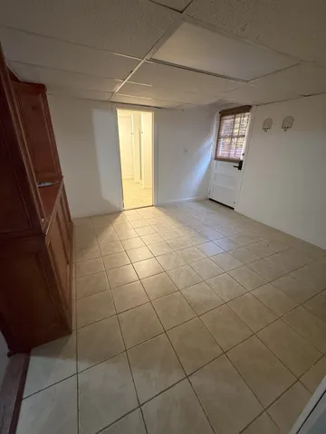 a view of utility room