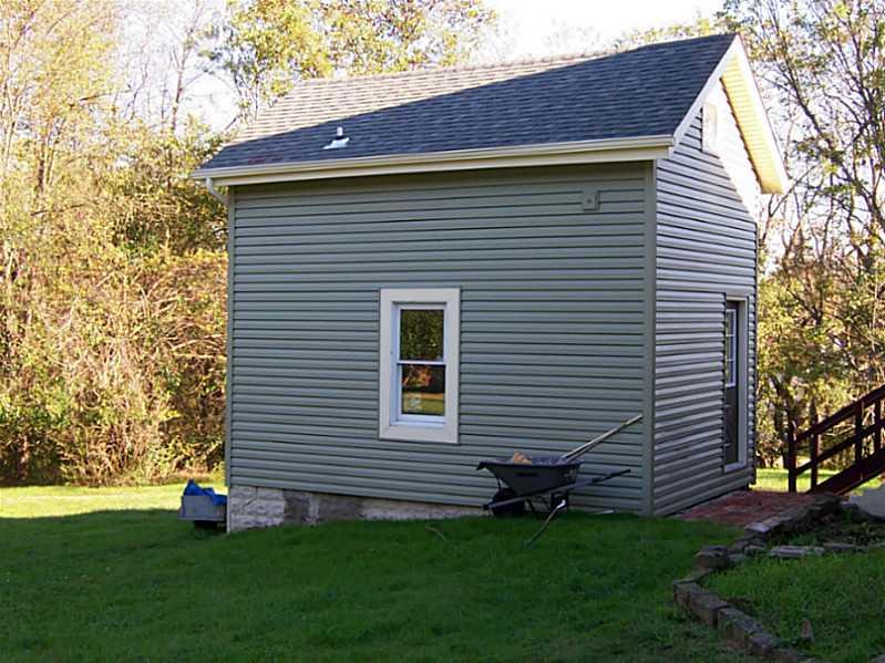 3 Temple Road Aliquippa, PA 15001 - Photo 17 of 22 Storage.