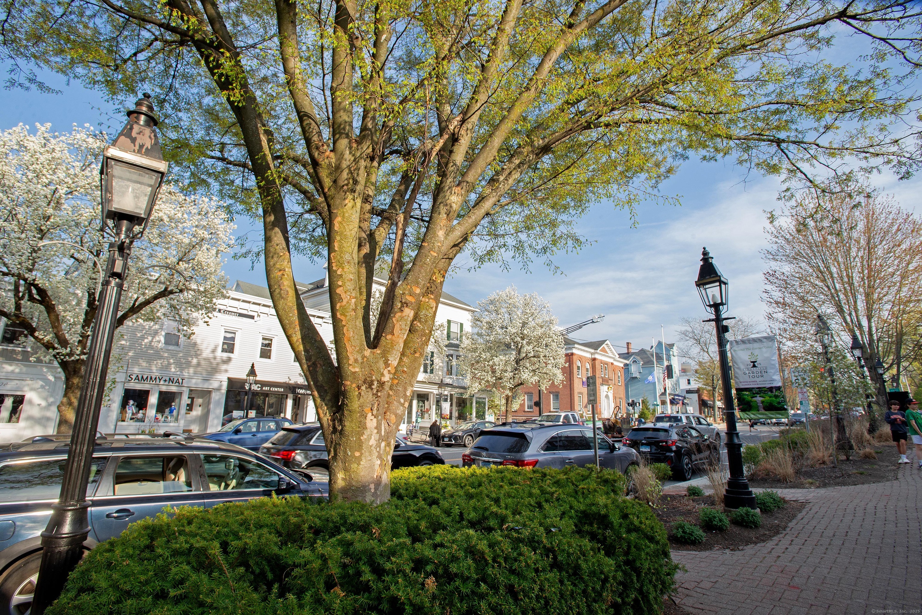 421 Main Street Ridgefield, CT 06877 - Photo 14 of 14