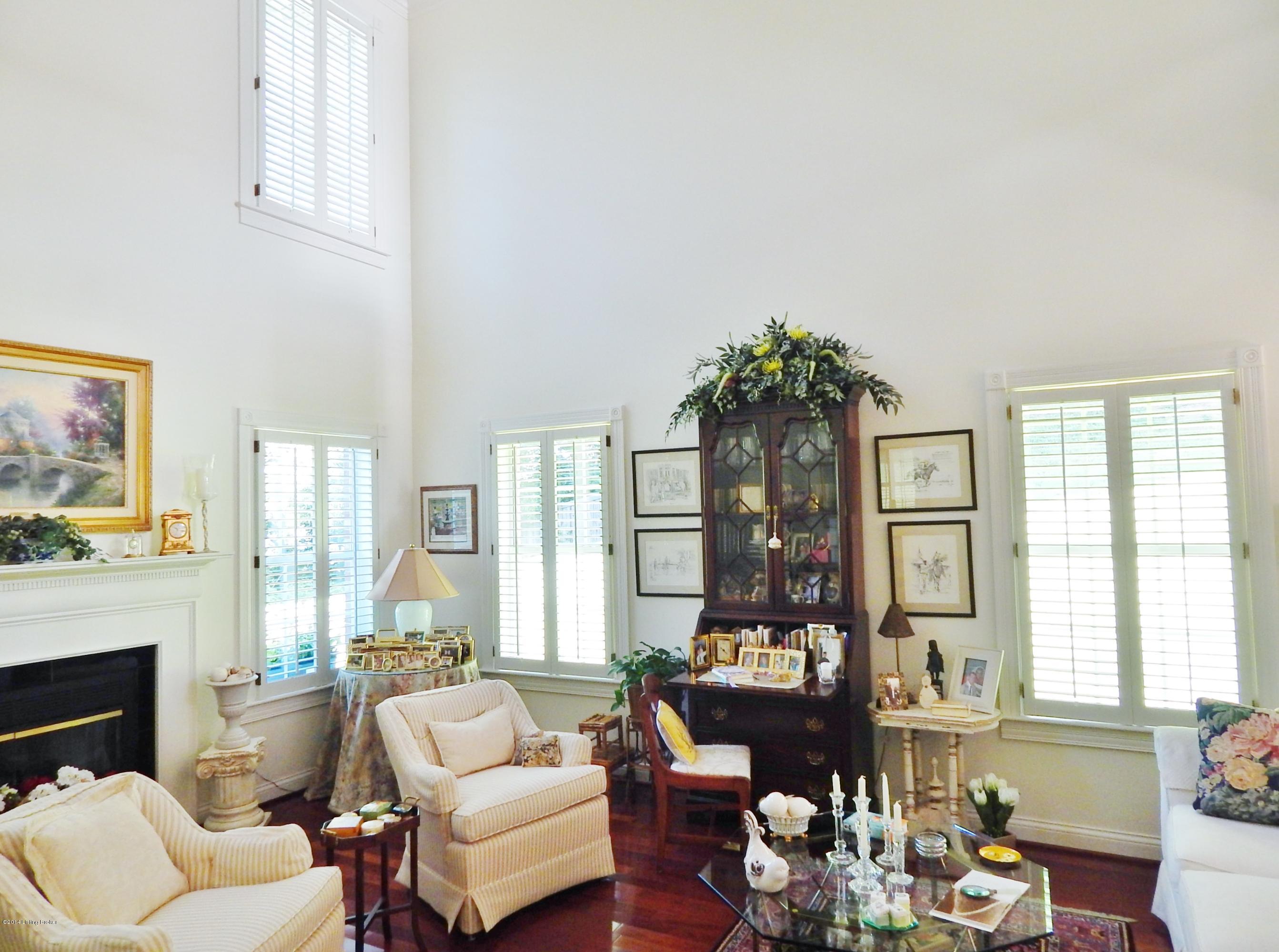 5720 Harrods Run Road Prospect, KY 40059 - Photo 6 of 24 Living room
