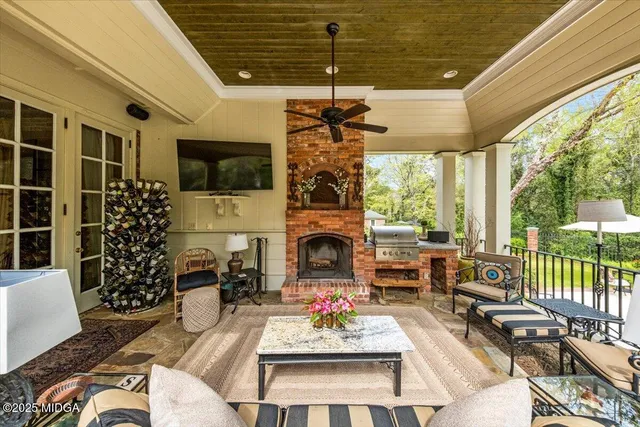 $2,100,000 | 2727 Ingleside Avenue, Macon, GA 31204