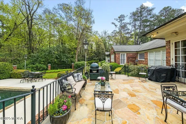 $2,100,000 | 2727 Ingleside Avenue, Macon, GA 31204