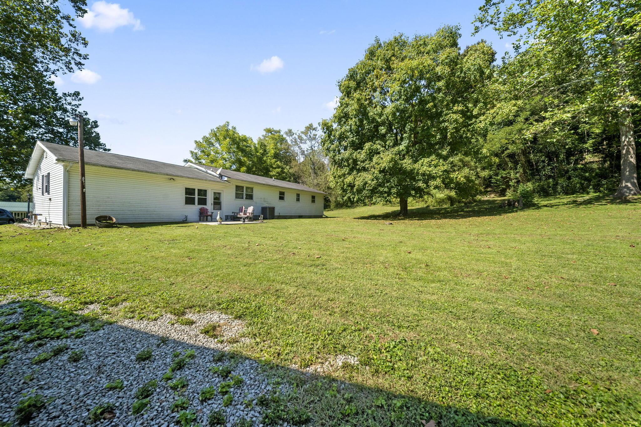 14572 Hock-Hocking Road Logan, OH 43138 - Photo 21 of 56 89-web-or-mls-DSC06113