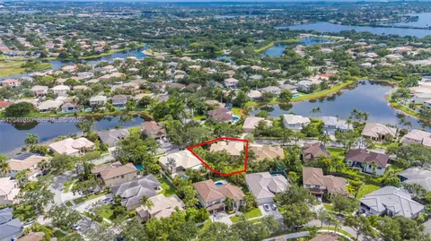 $975,000 | 1811 Northwest 168th Avenue, Pembroke Pines, FL 33028