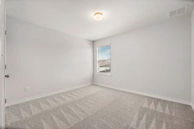 $2,700 | 148 Limonite Lane, Liberty Hill, TX 78642