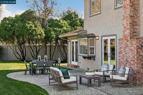 $2,250,000 | 342 Constance Place, Moraga, CA 94556