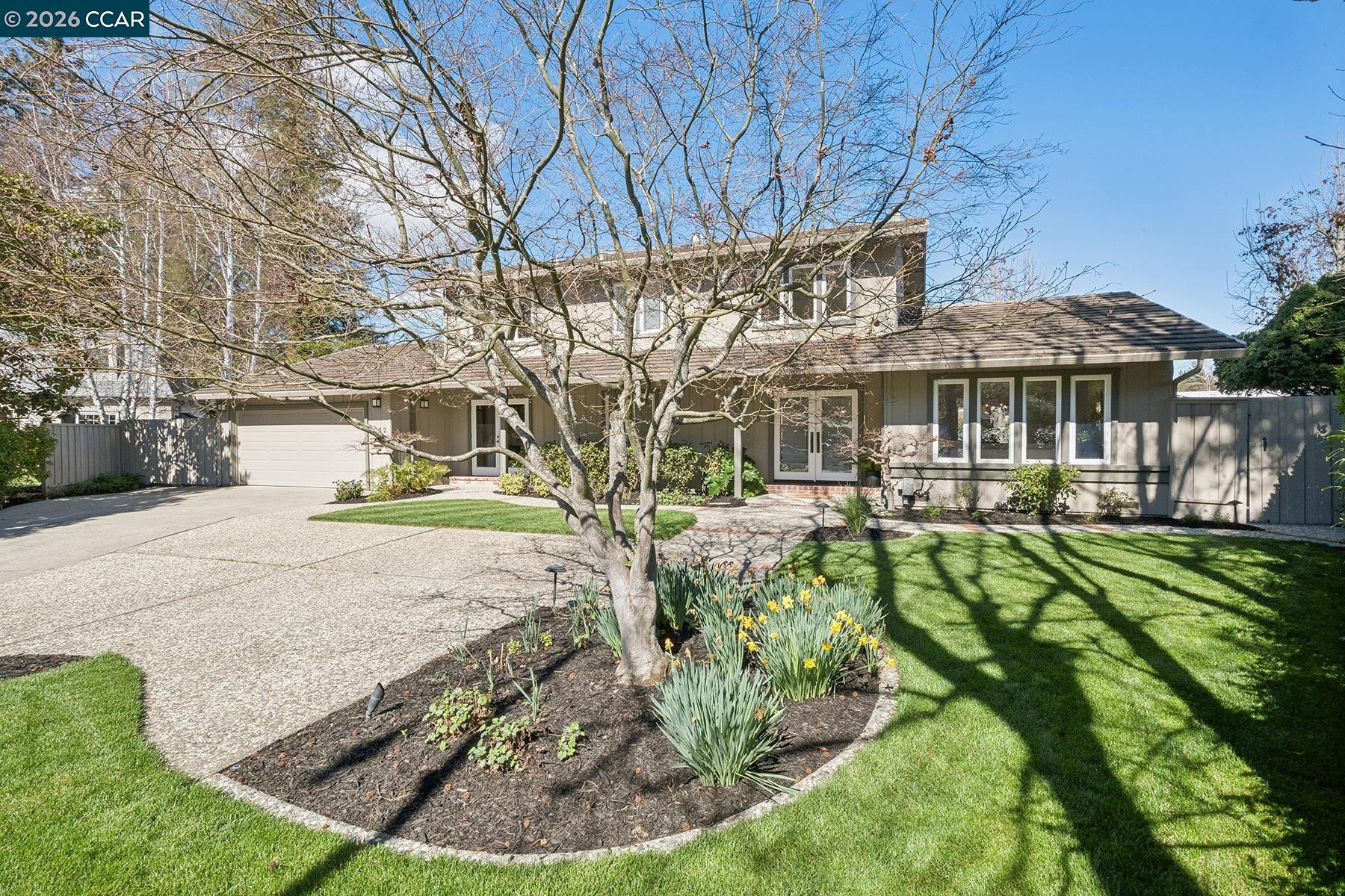 342 Constance Place Moraga, CA 94556 - Photo 2 of 38