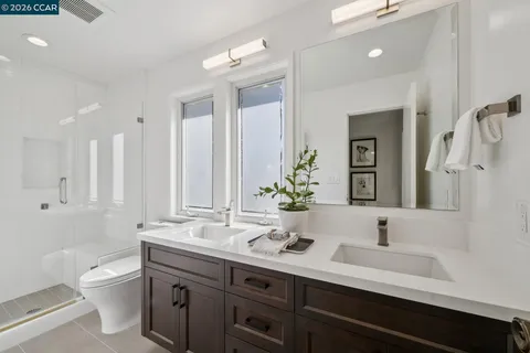 $2,250,000 | 342 Constance Place, Moraga, CA 94556