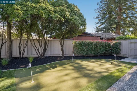 $2,250,000 | 342 Constance Place, Moraga, CA 94556