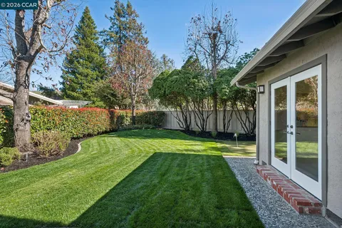 $2,250,000 | 342 Constance Place, Moraga, CA 94556