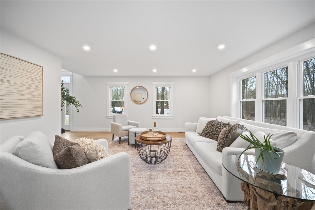 53 Grogan Path Marlborough, MA 01752 - Photo 15 of 40