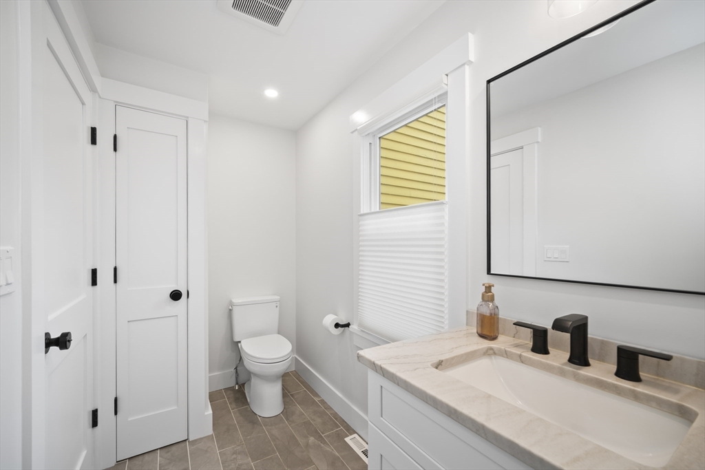 53 Grogan Path Marlborough, MA 01752 - Photo 18 of 40