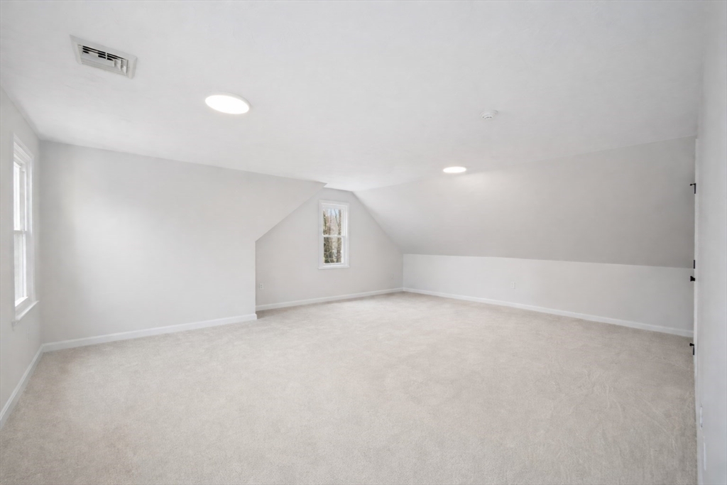 53 Grogan Path Marlborough, MA 01752 - Photo 32 of 40