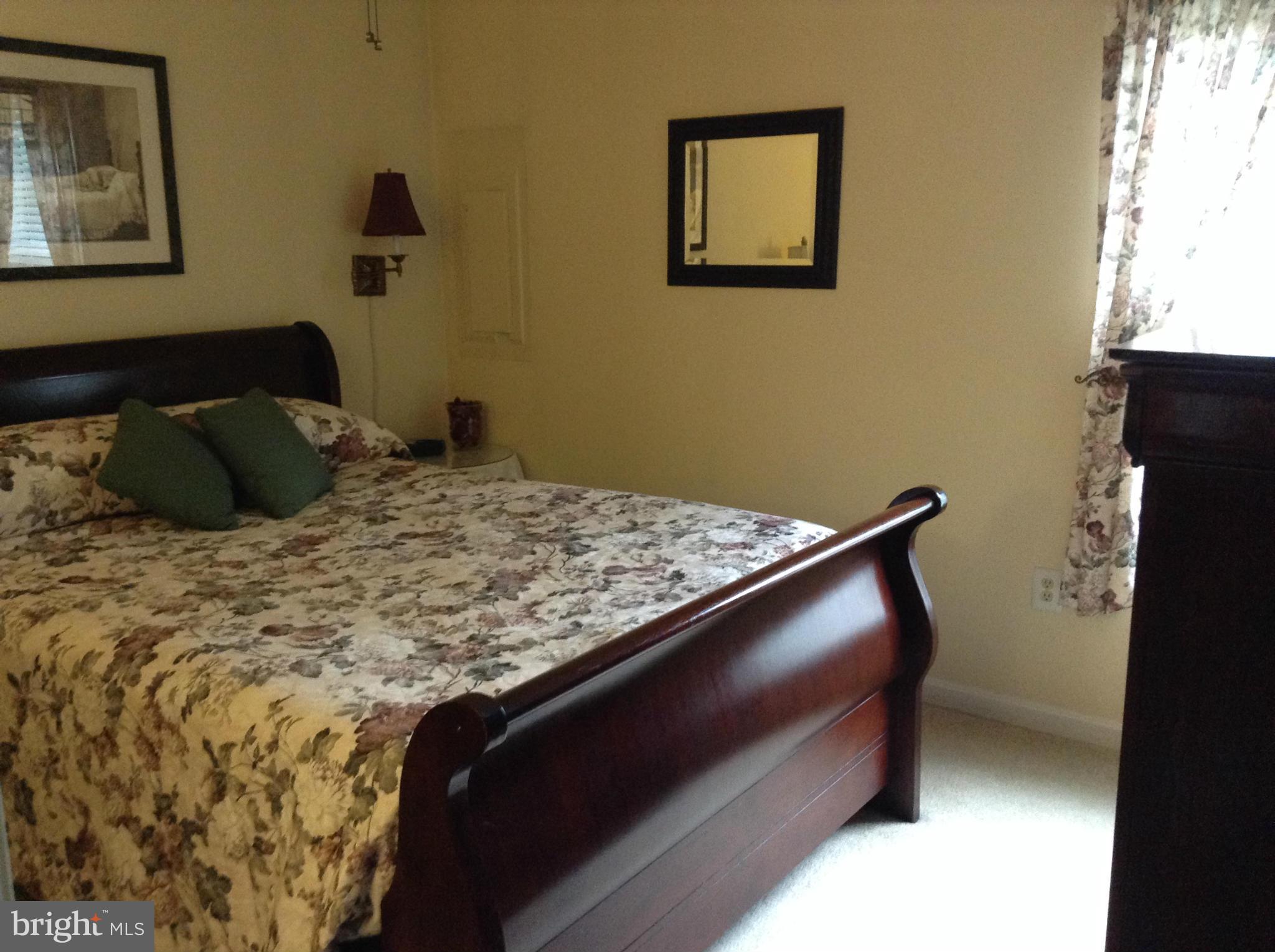 145 Moser Road Warrenton, VA 20186 - Photo 15 of 20 Bedroom (Master)
