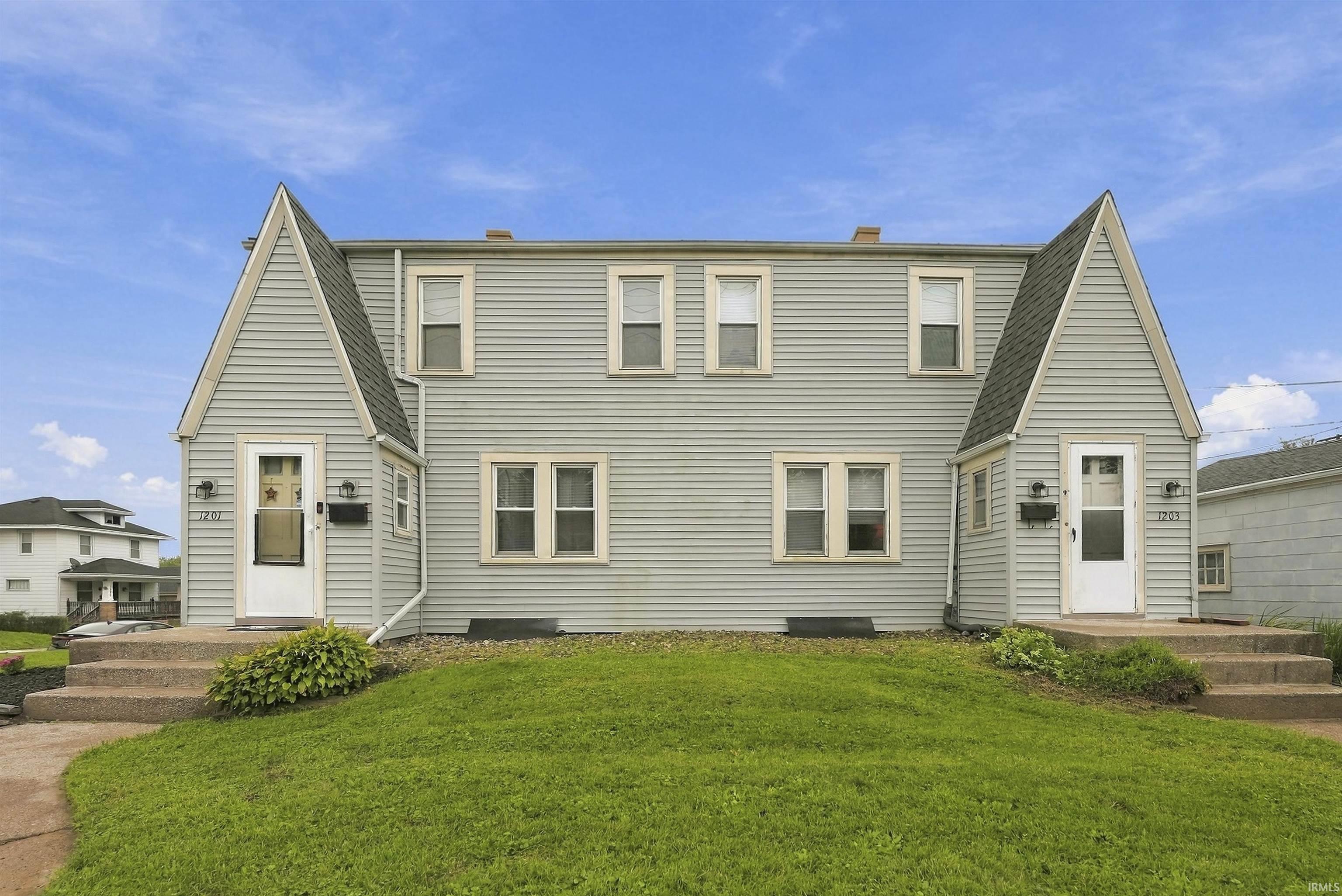1203 Spring Street Fort Wayne, IN 46808 - Photo 1 of 32 Gallery Image 1