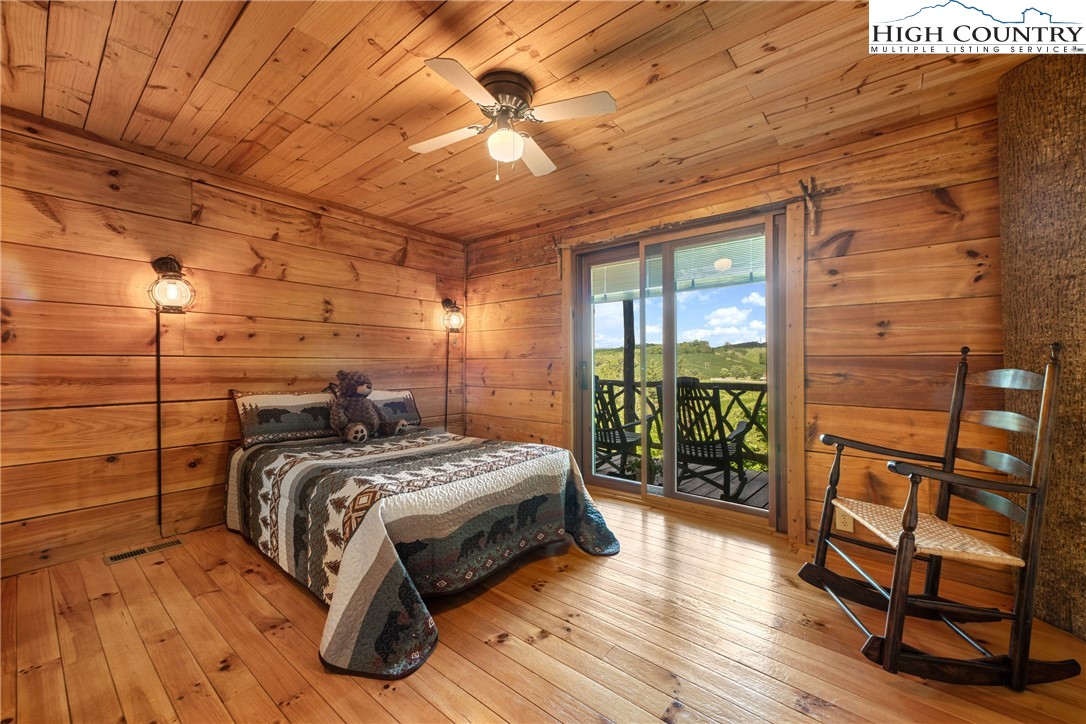 348 Laurelwood Lane Boone, NC 28607 - Photo 14 of 28