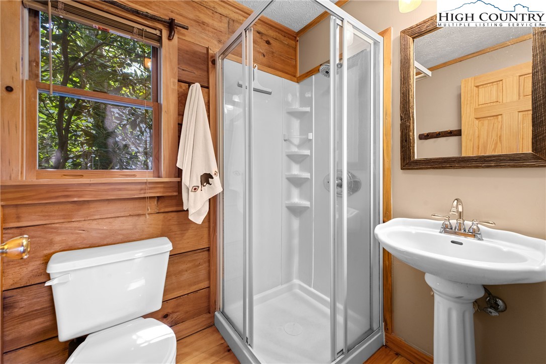 348 Laurelwood Lane Boone, NC 28607 - Photo 18 of 28