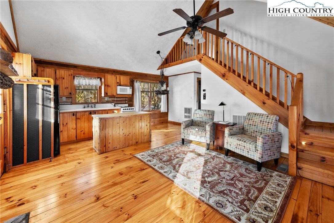 348 Laurelwood Lane Boone, NC 28607 - Photo 5 of 28