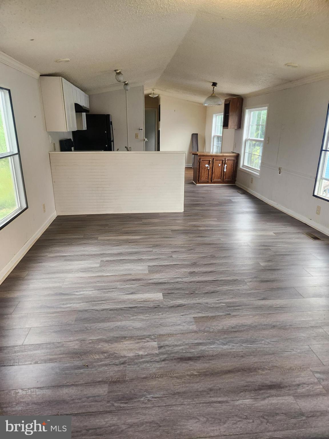 121 Connector Road Martinsburg, WV 25405 - Photo 2 of 11