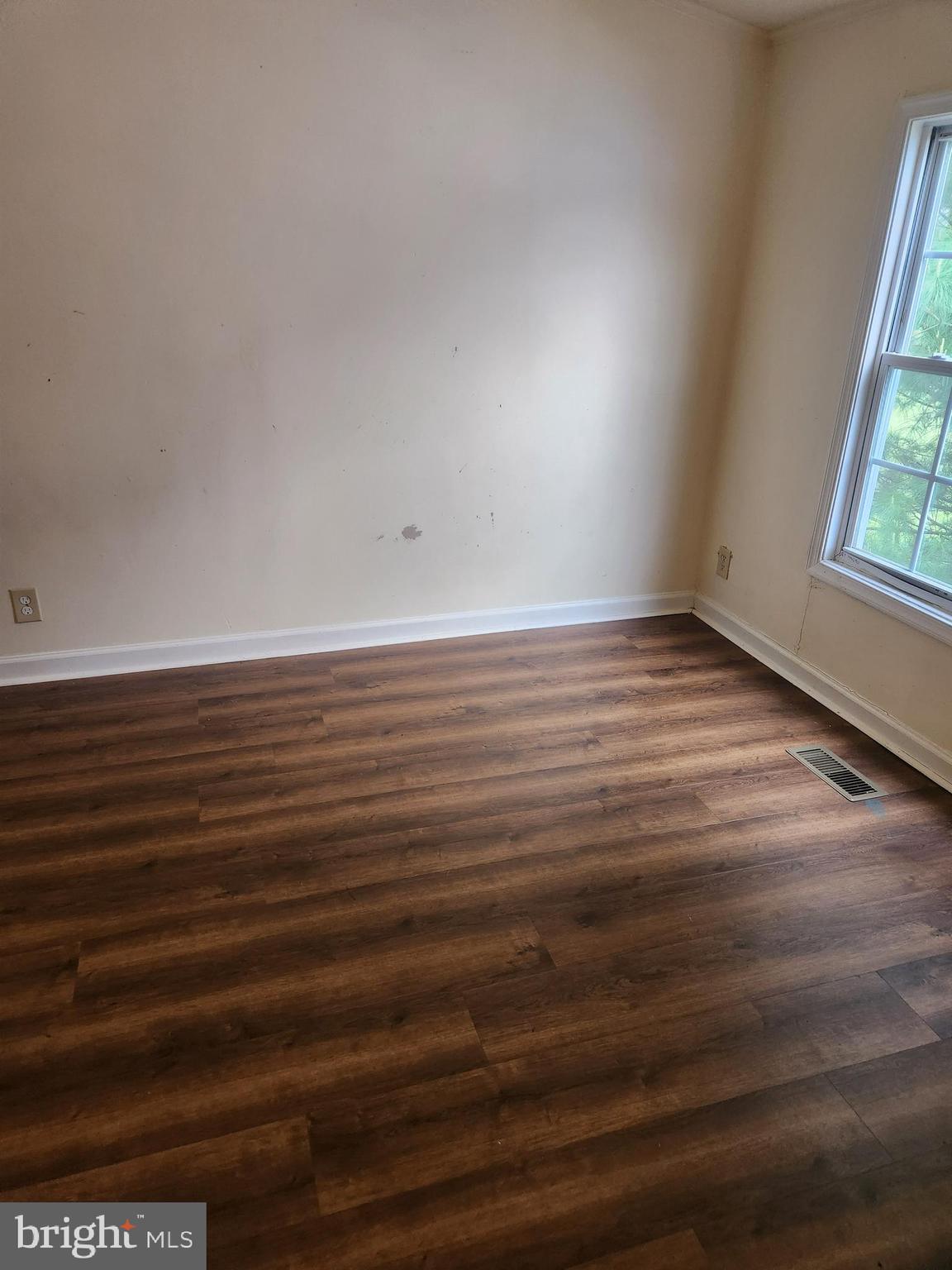 121 Connector Road Martinsburg, WV 25405 - Photo 9 of 11